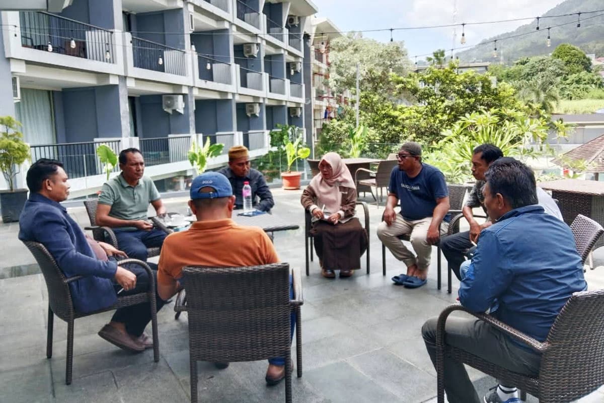 Dosen Unkhair Hilang dalam Kecelakaan Kapal di Halsel, Universitas Turunkan Tim Khusus untuk Bantu Pencarian